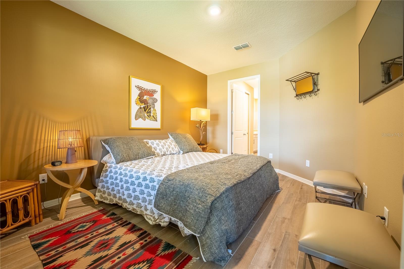 HERITAGE OAKS TWNHMS - Residential