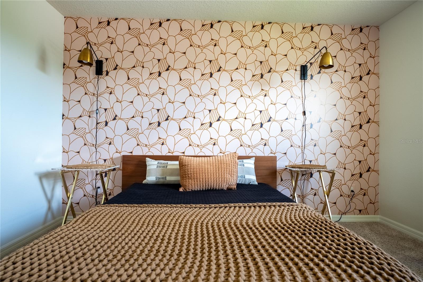 HERITAGE OAKS TWNHMS - Residential