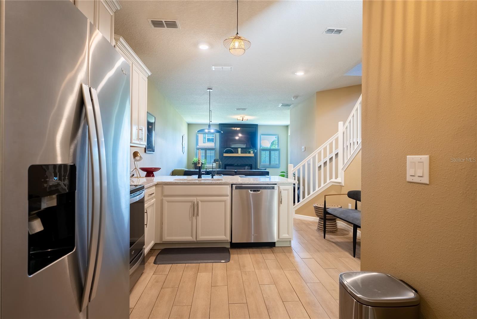 HERITAGE OAKS TWNHMS - Residential