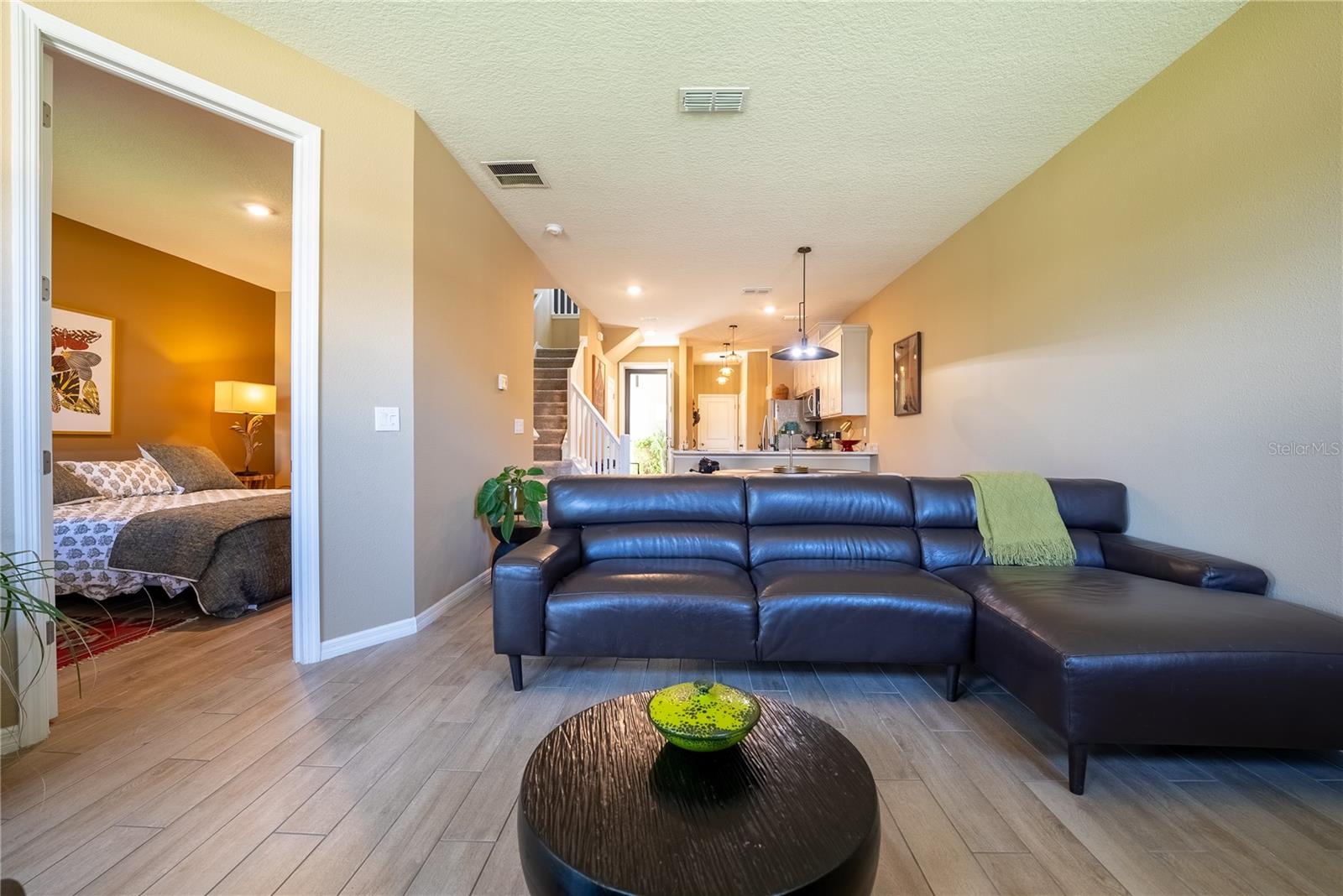 HERITAGE OAKS TWNHMS - Residential