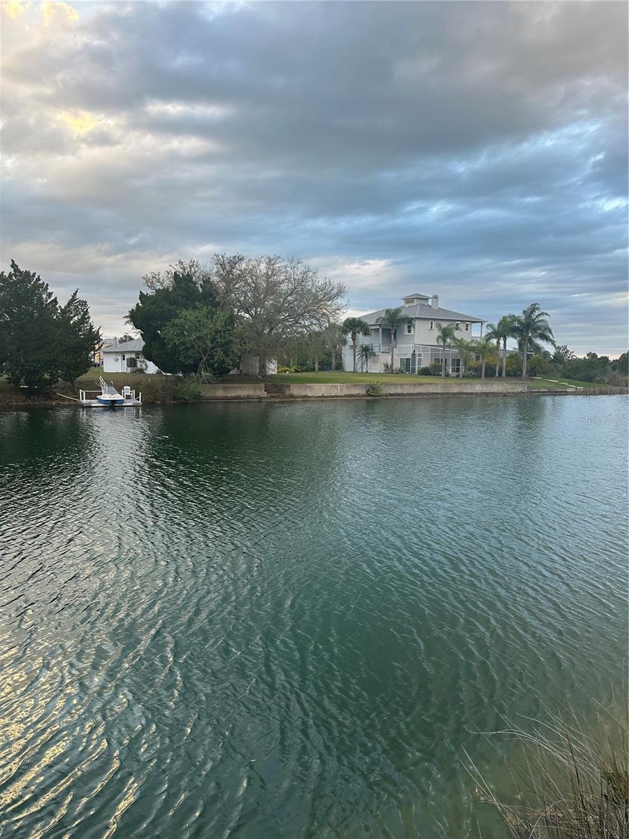 HERNANDO BEACH - Land