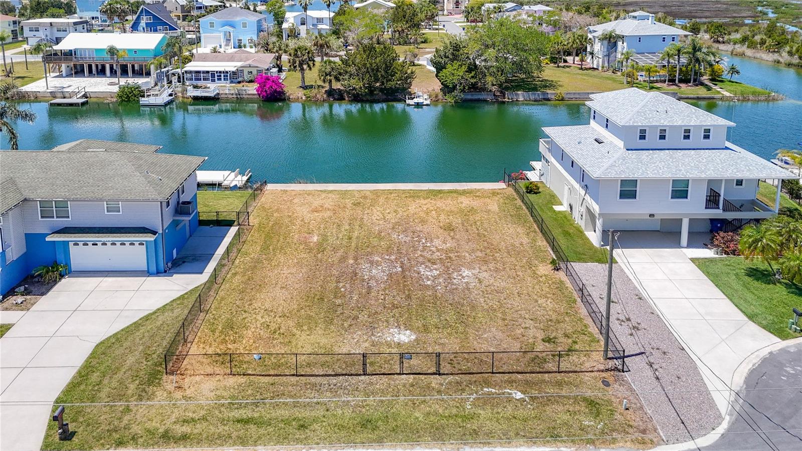 HERNANDO BEACH - Land