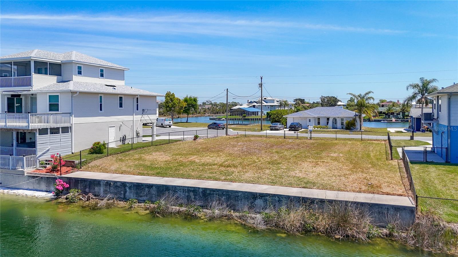 HERNANDO BEACH - Land