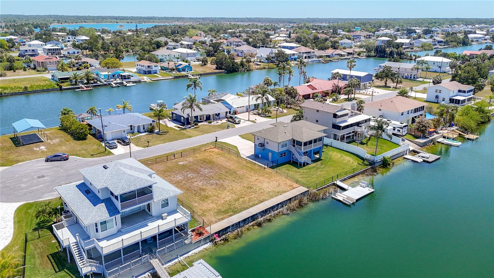 HERNANDO BEACH - Land