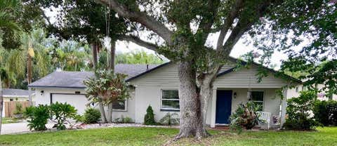 Photo of 915 Harbor Hill Drive, Safety Harbor, FL 34695 (MLS # TB8525747)