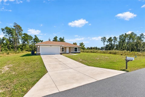 Tiny photo for 17399 SW 25th Circle, Ocala, FL 34473 (MLS # OM734592)