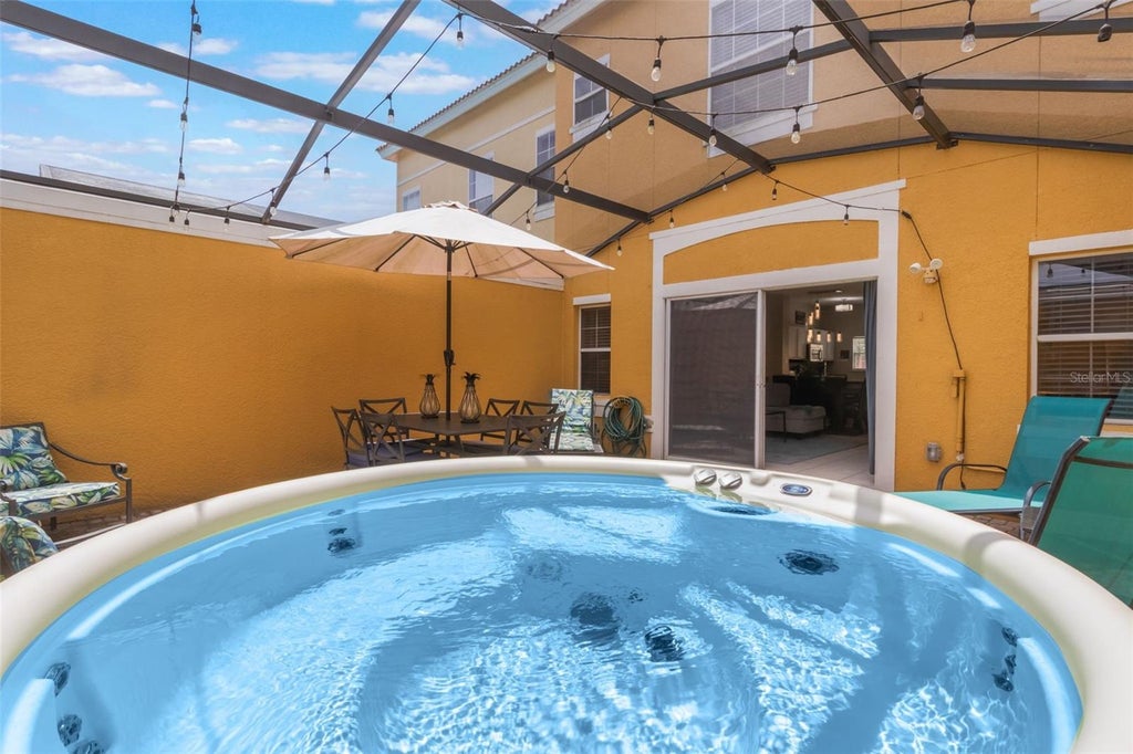 Photo of 4733 Vero Beach Place, Kissimmee, FL 34746 (MLS # O6444652)