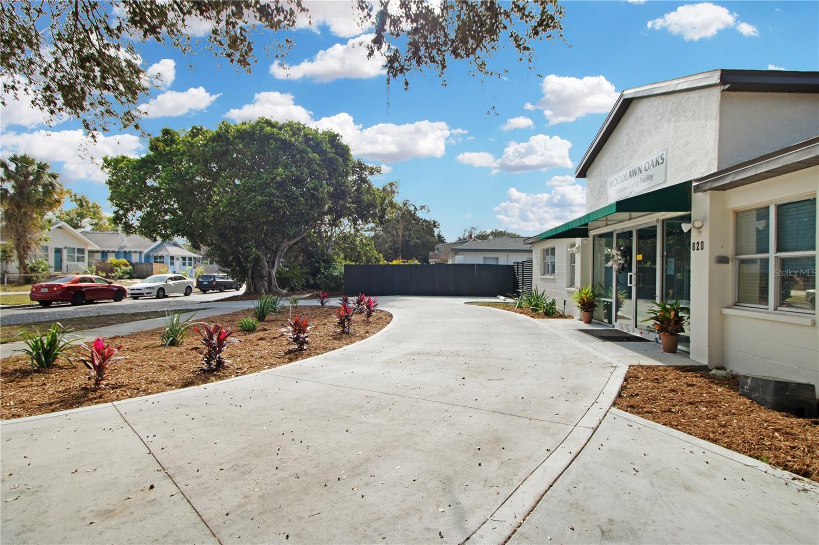 820 15TH STREET N