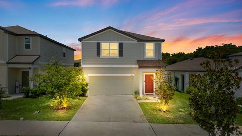 Photo of 38465 Honeysuckle Drive, Dade City, FL 33525 (MLS # TB8528492)