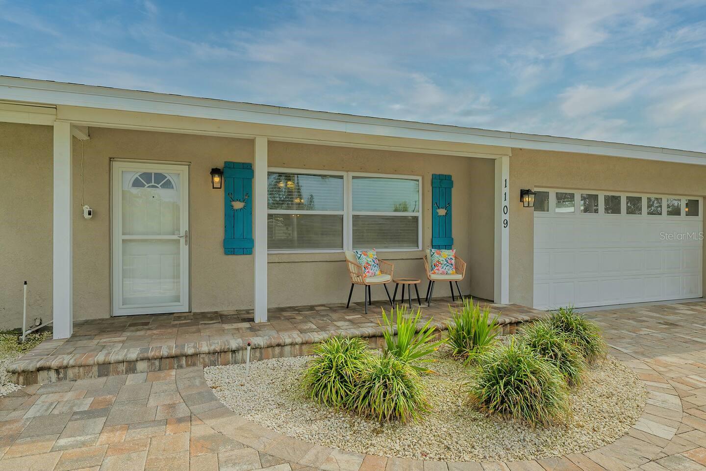 1109 DE NARVAEZ AVENUE