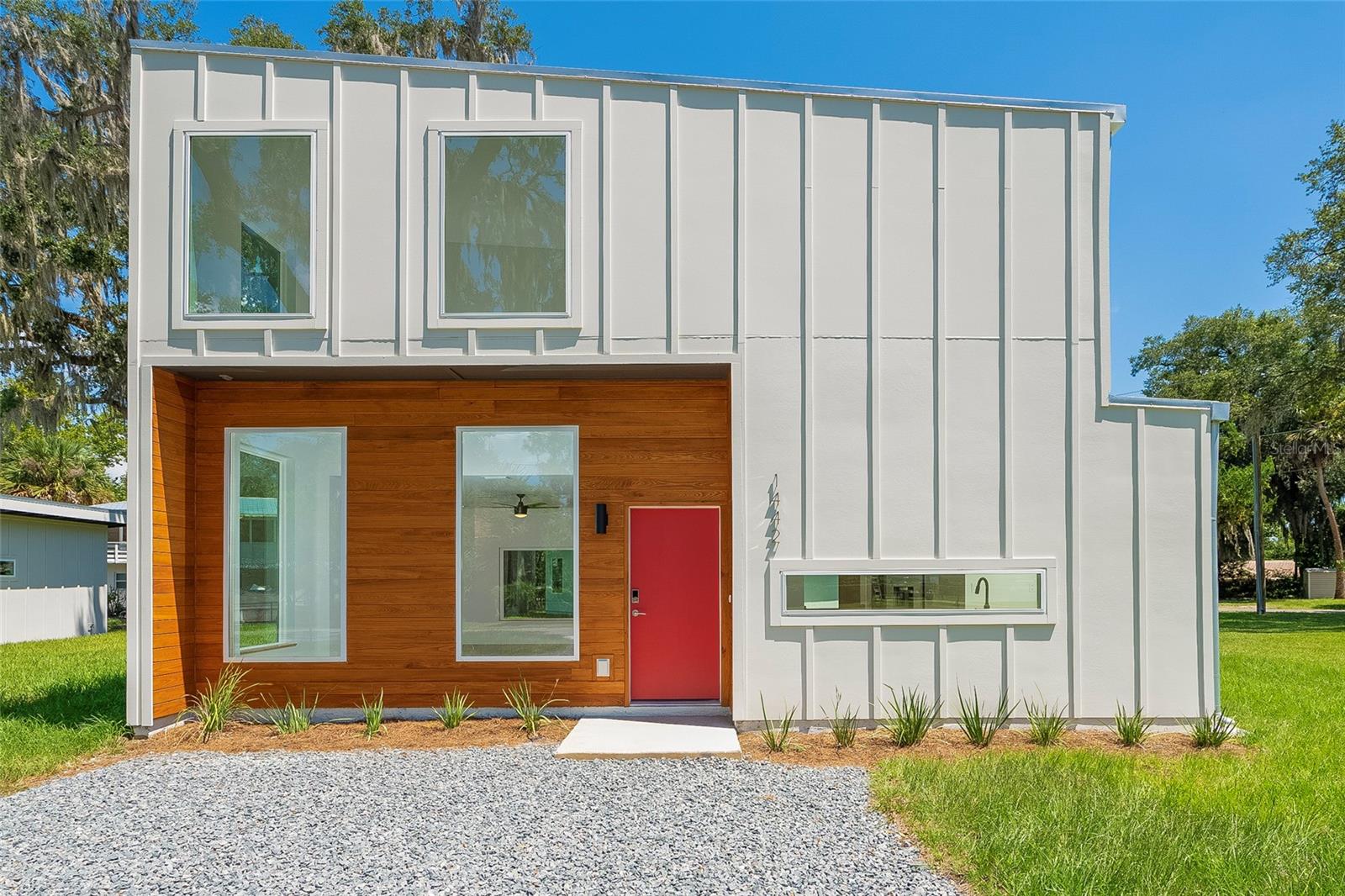 ARTESIA SUB - Residential