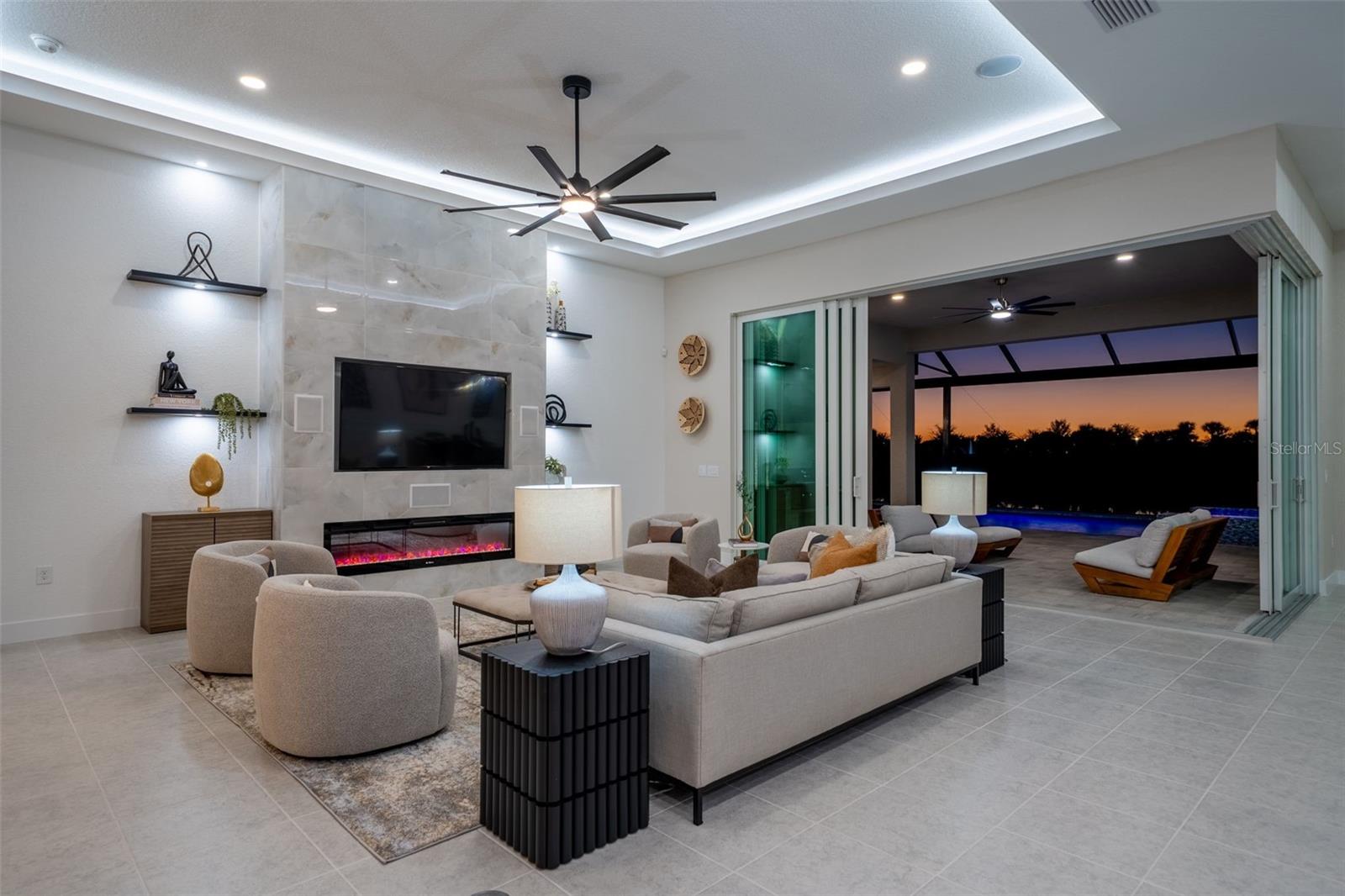 ISLES AT LAKEWOOD RANCH - Residential