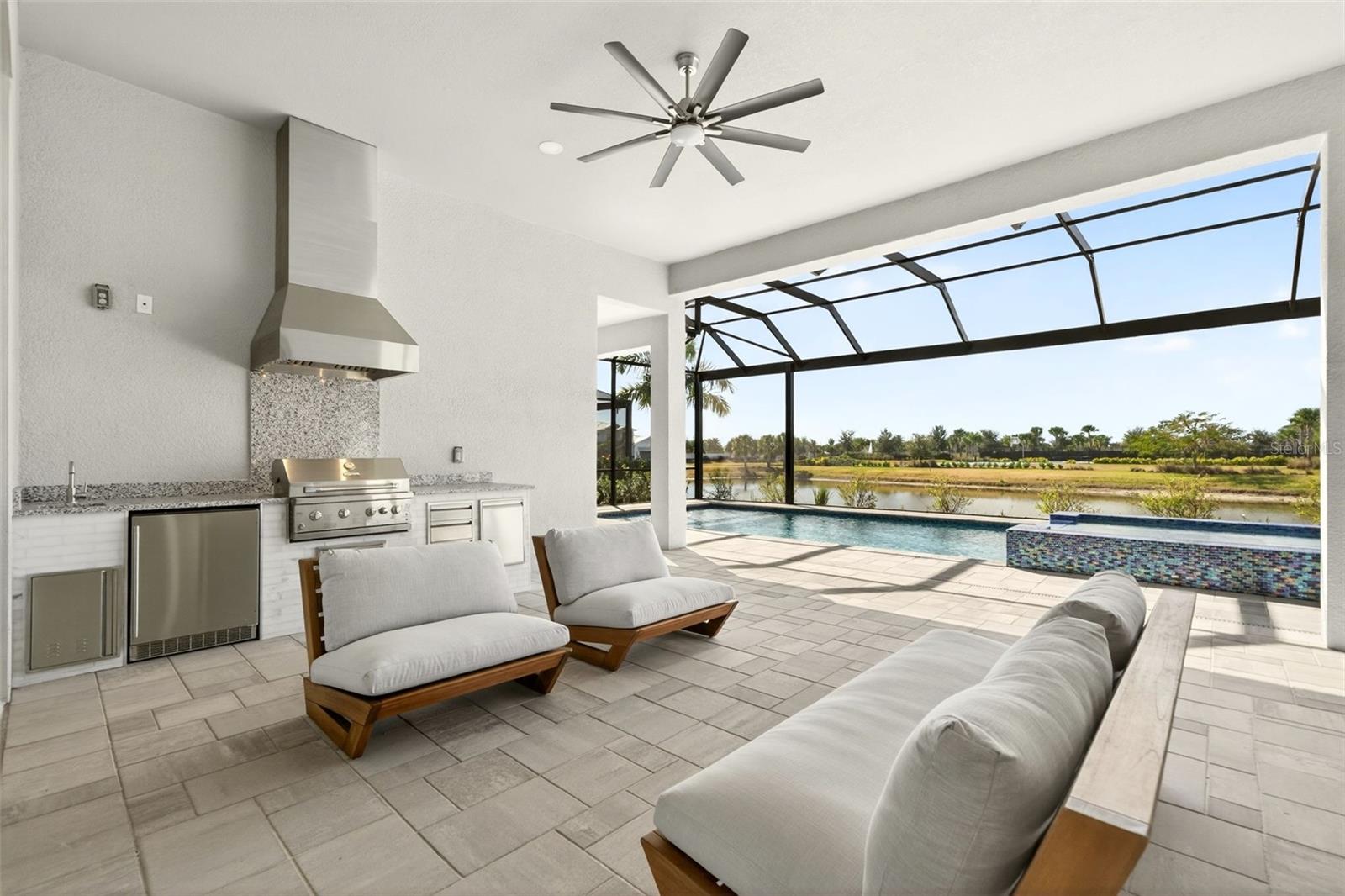ISLES AT LAKEWOOD RANCH - Residential