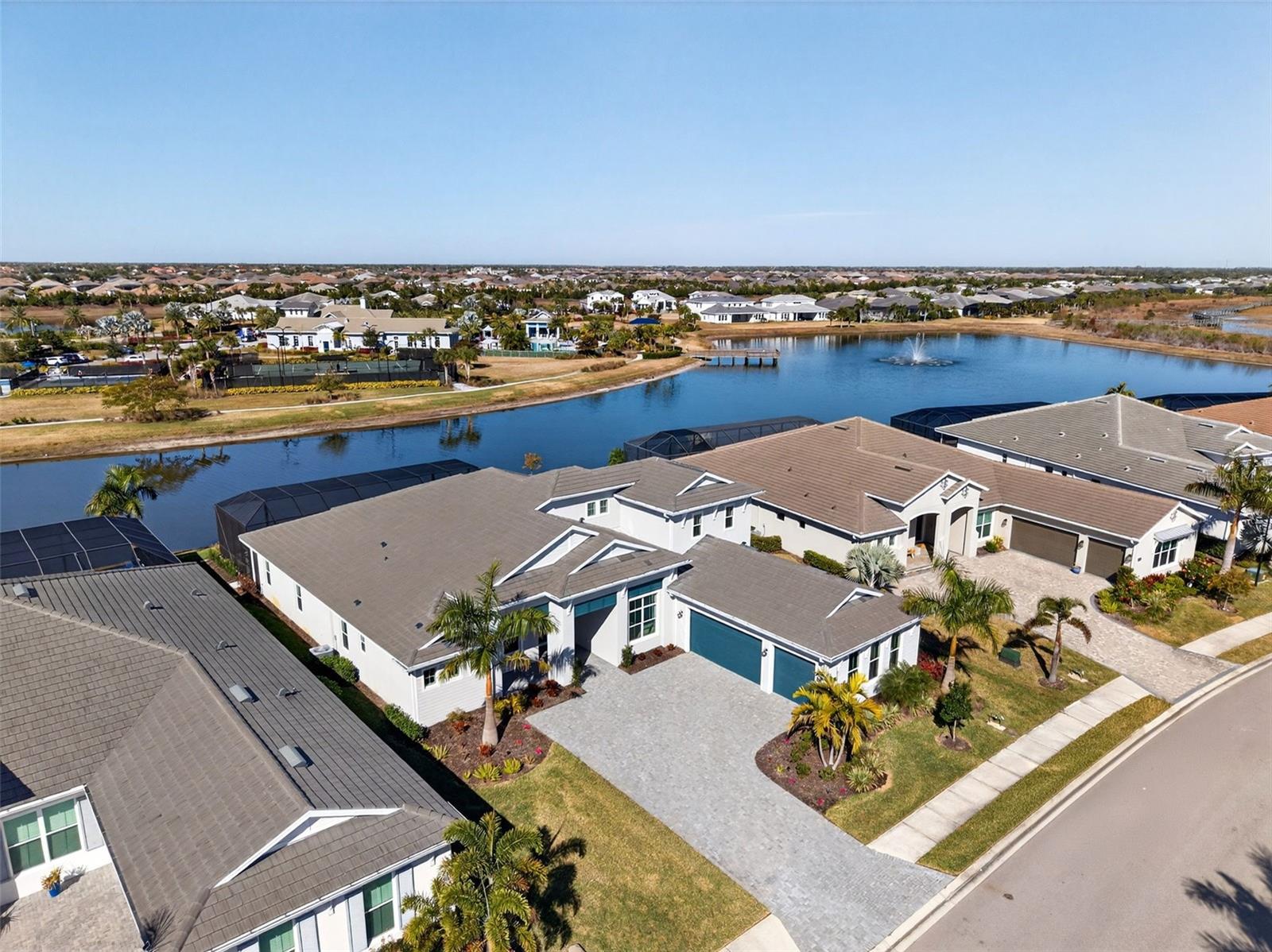 ISLES AT LAKEWOOD RANCH - Residential