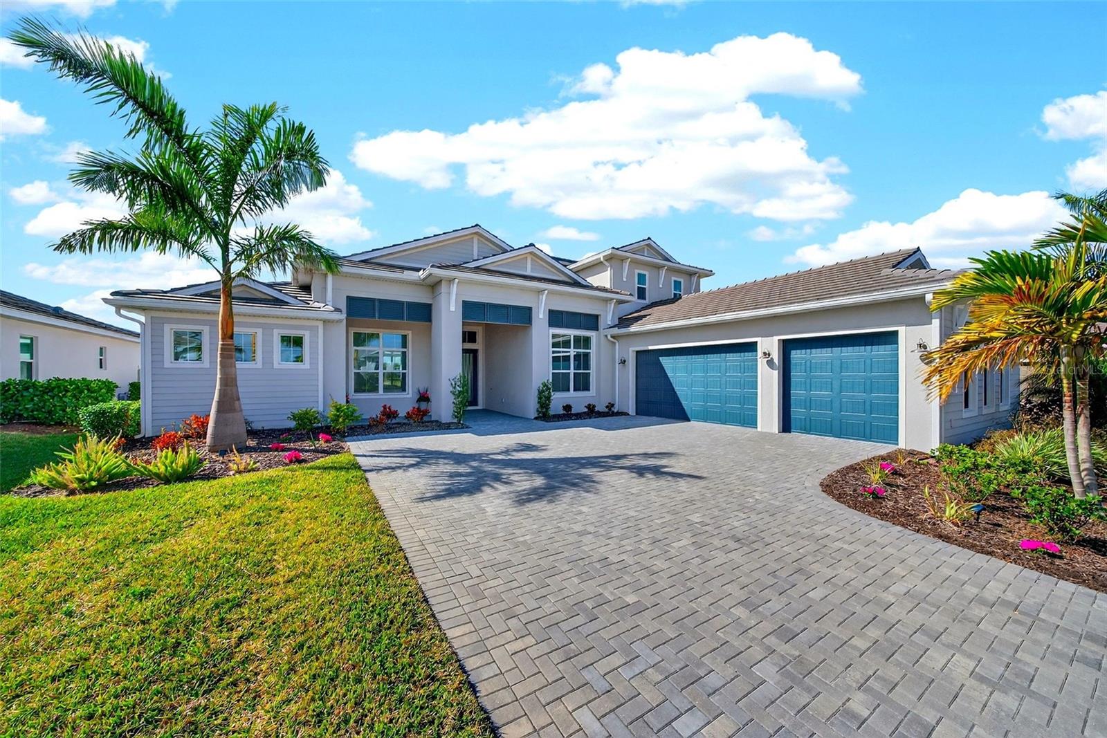 ISLES AT LAKEWOOD RANCH - Residential