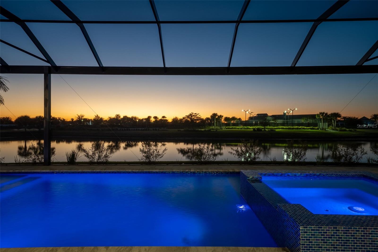 ISLES AT LAKEWOOD RANCH - Residential