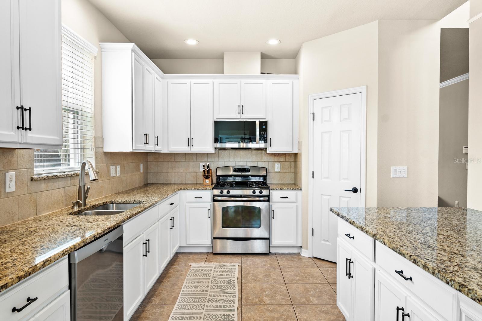 STARLING AT FISHHAWK PH IA - Residential