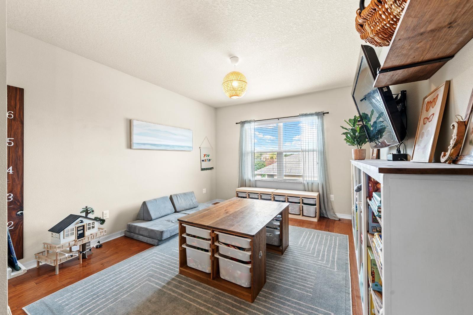 STARLING AT FISHHAWK PH IA - Residential