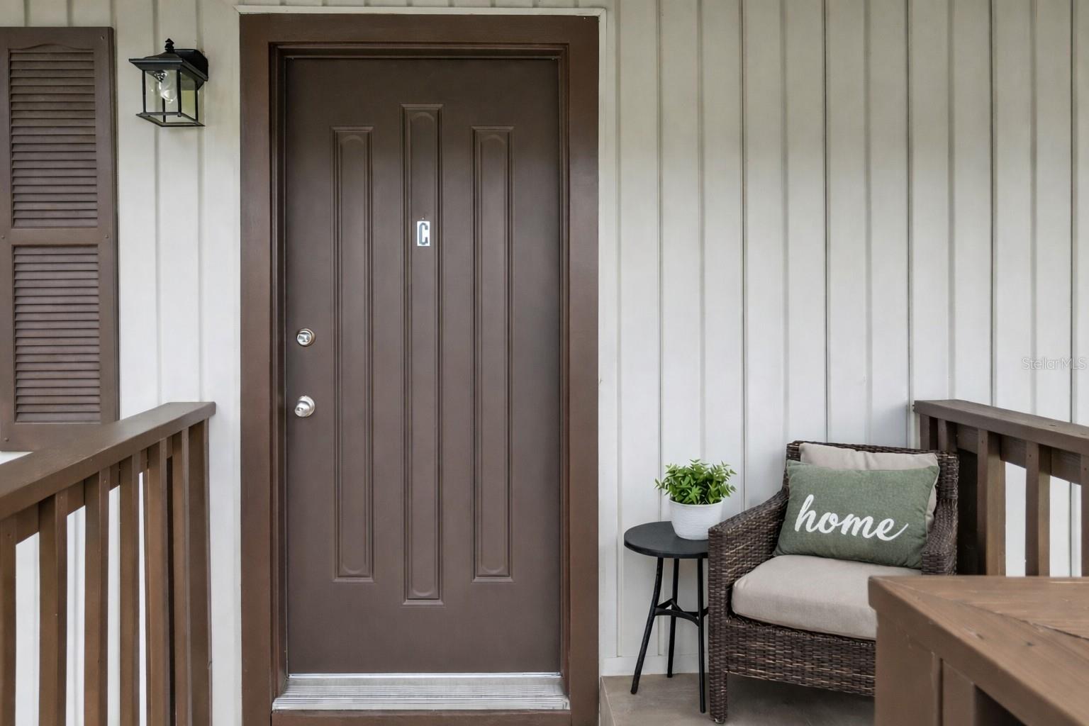 BREEZEWAY VILLAS CONDO TWNHS - Residential