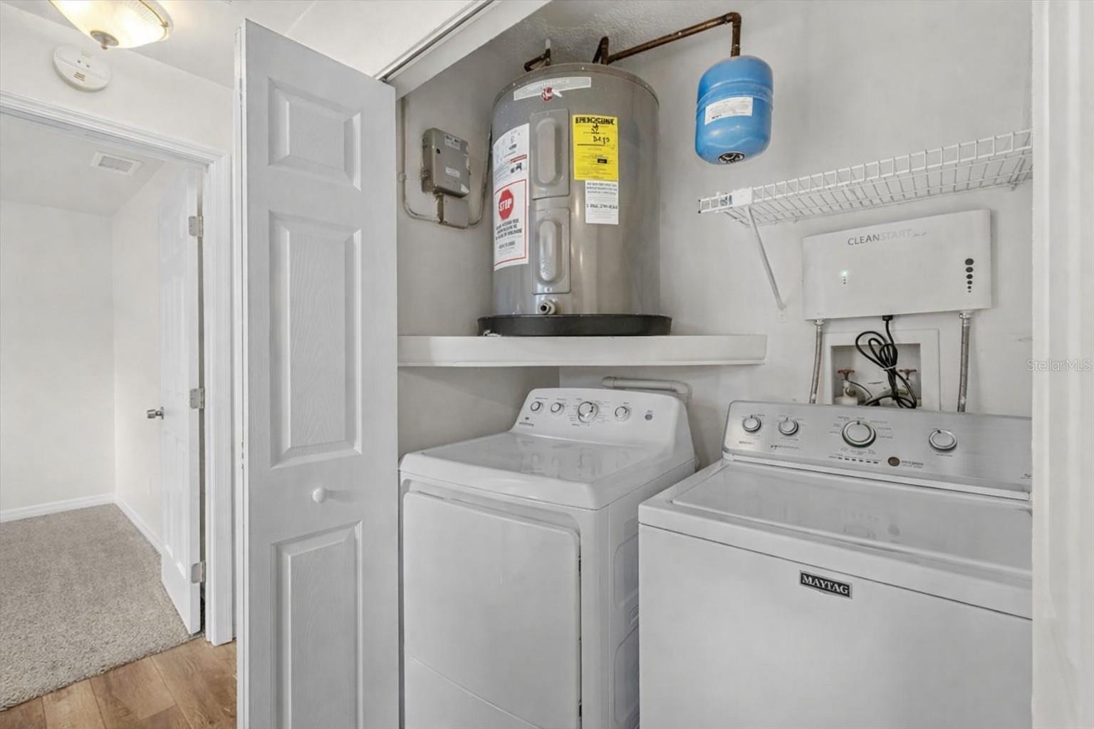 BREEZEWAY VILLAS CONDO TWNHS - Residential