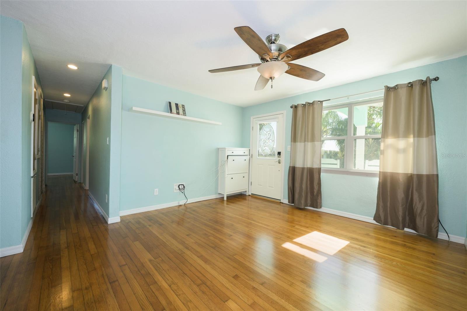 ROCKEFELLER HEIGHTS - Residential