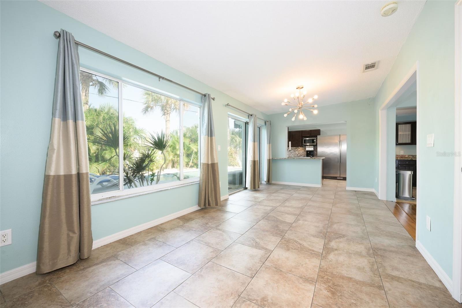 ROCKEFELLER HEIGHTS - Residential