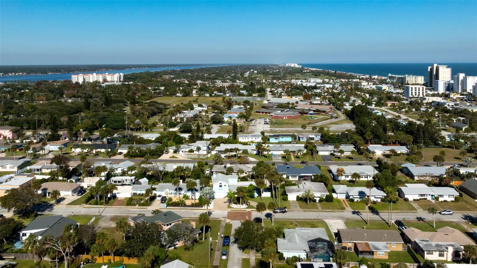 ROCKEFELLER HEIGHTS - Residential