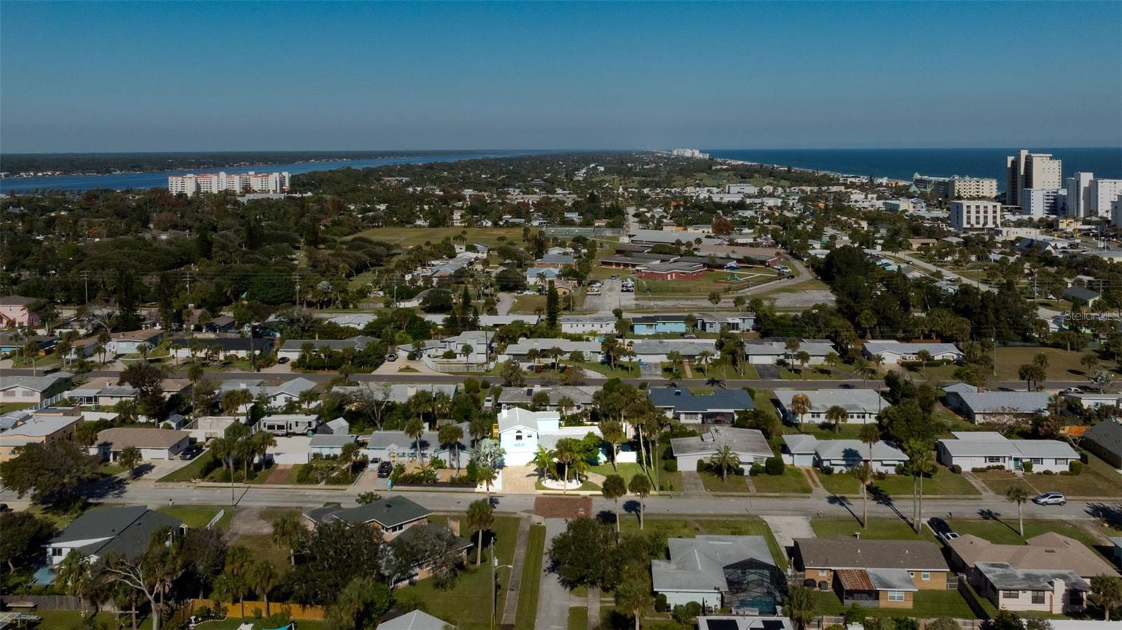 ROCKEFELLER HEIGHTS - Residential