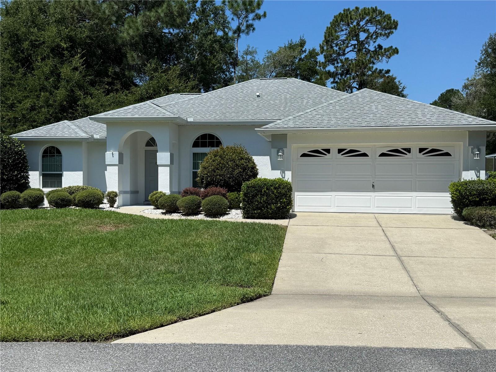 This well-maintained home offers comfortable living in a highly convenient location. Featuring 2 spacious bedrooms and 2 full bathrooms, this rental includes basic cable, weekly trash pickup, and full access to community amenities. Whether you're here for work or play, this turnkey rental provides the space, comfort, and amenities to make your stay stress-free and enjoyable. Enjoy access to numerous amenities with six pools ( 1 indoor ), 5 Hot tubs - spanning across three different club houses! But it doesn't stop there.. Over a 150 clubs to join, two recently updated workout centers, Enjoy meals at the on-site restaurant or hit the greens at the community golf course. This community ensures an active and fulfilling lifestyle. Enjoy peace of mind knowing you’re just minutes from Walmart Supercenter, multiple grocery stores, and a variety of medical facilities, making daily errands quick and easy.