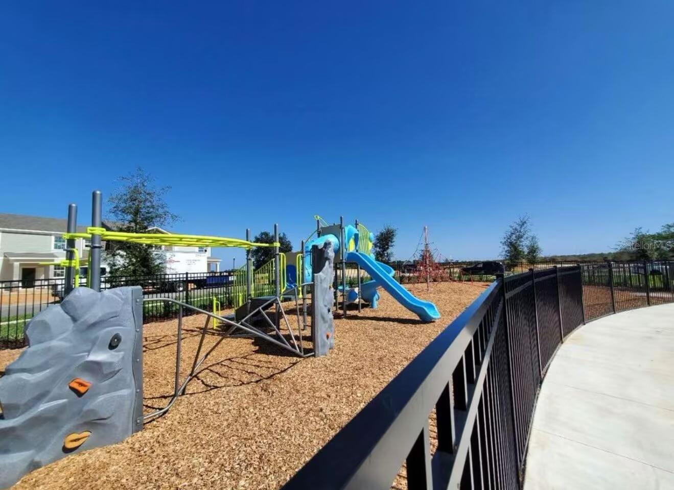 STOREY GROVE PH 3 - Residential