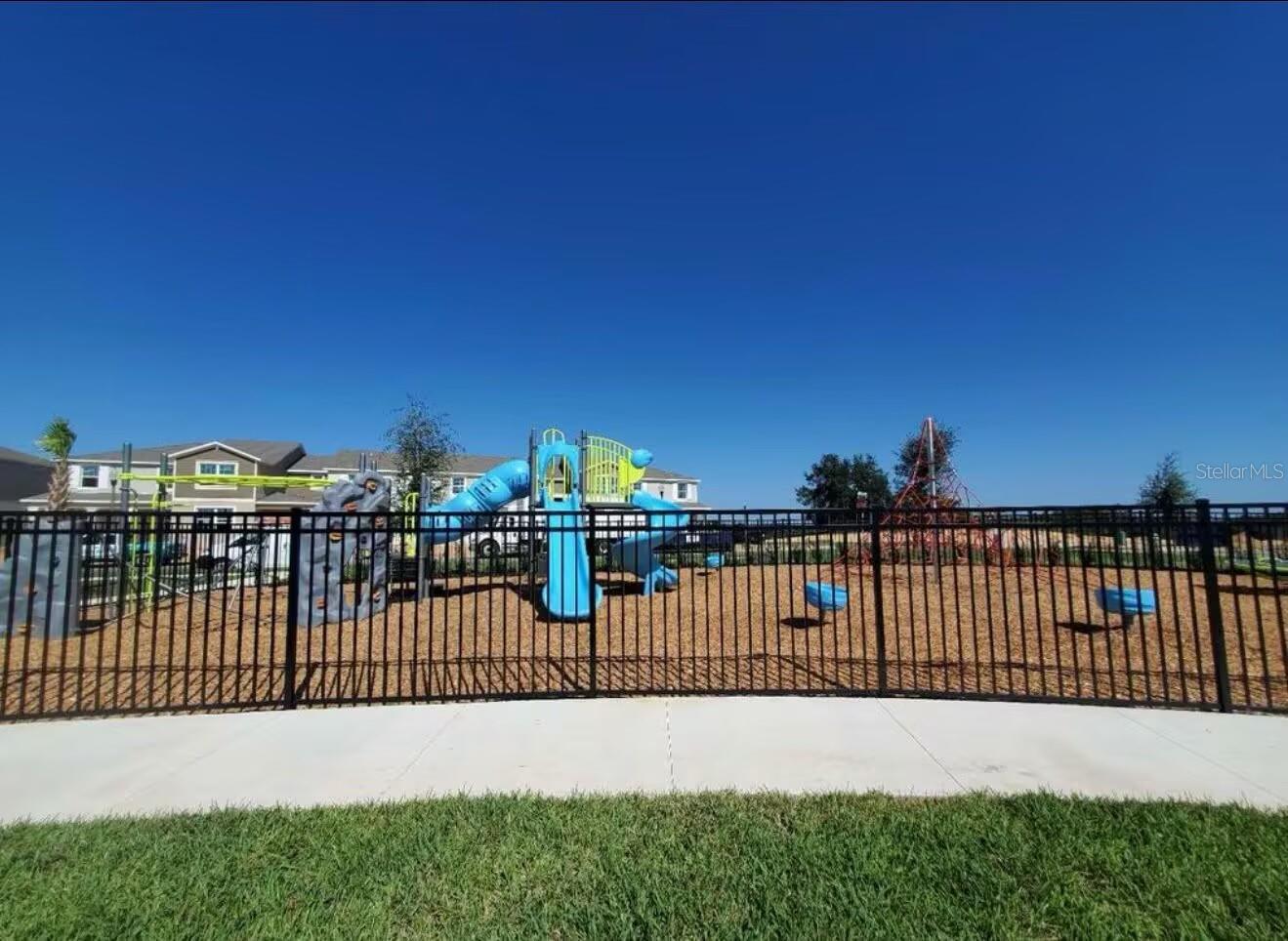 STOREY GROVE PH 3 - Residential