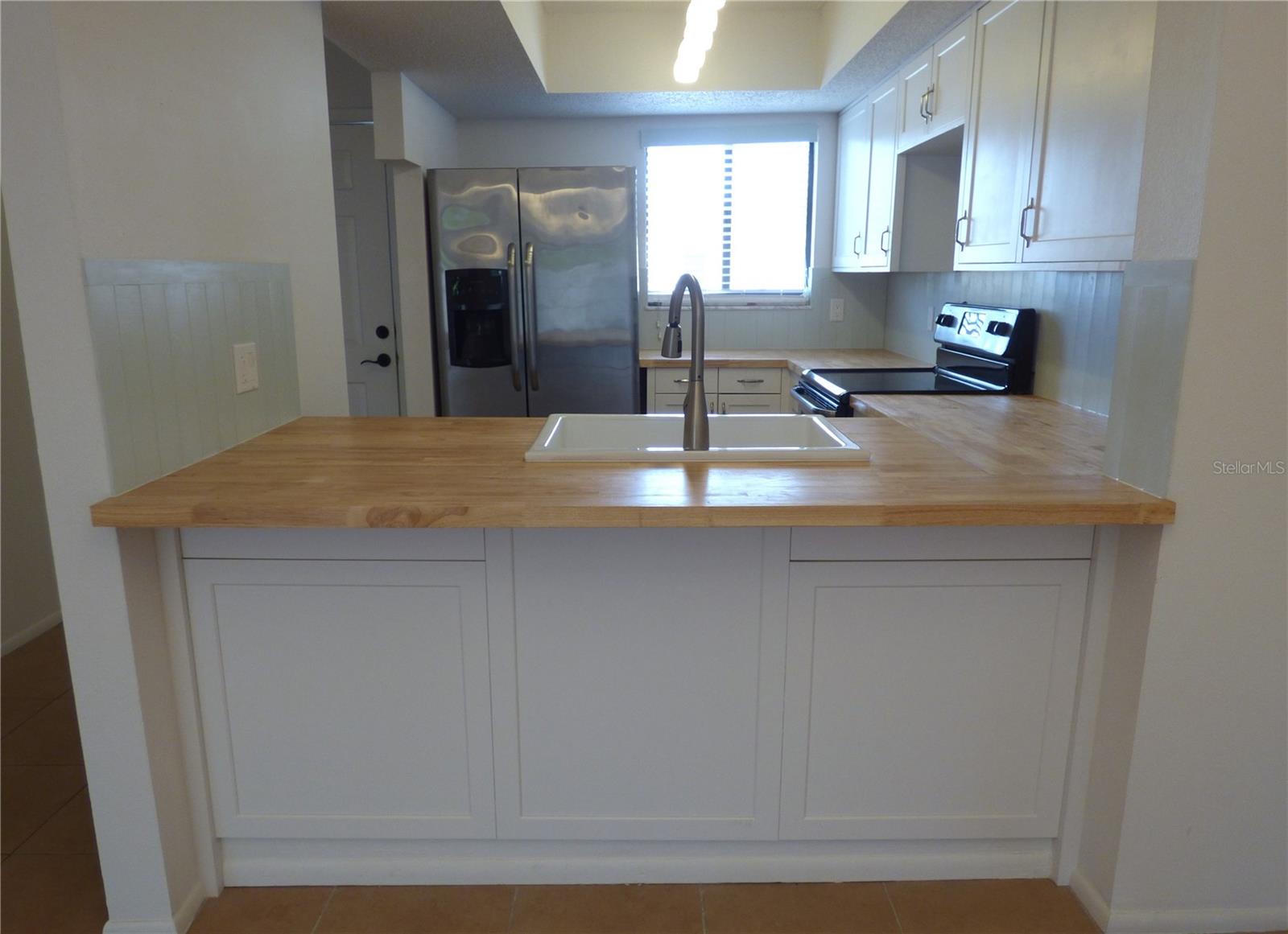 PINEWOOD VILLAS - Residential