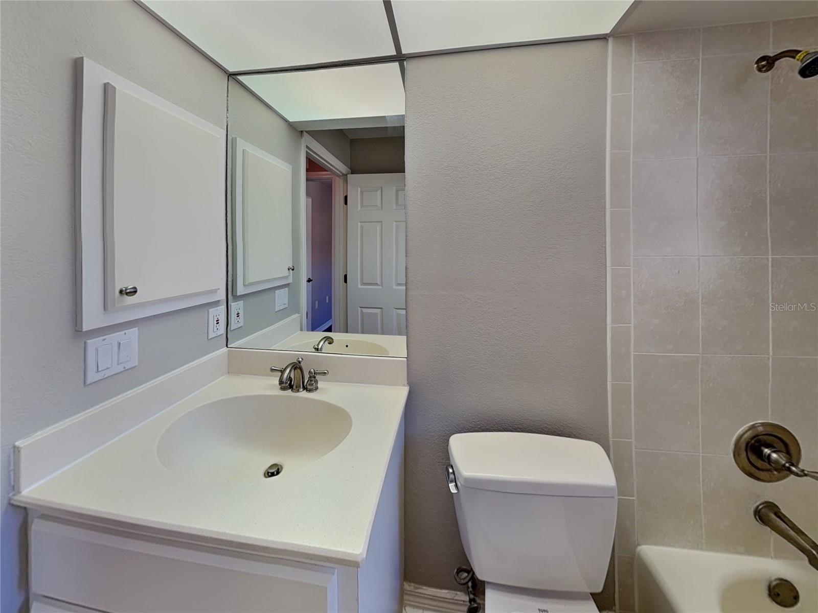 PUNTA GORDA ISLES SEC 20 - Residential Lease