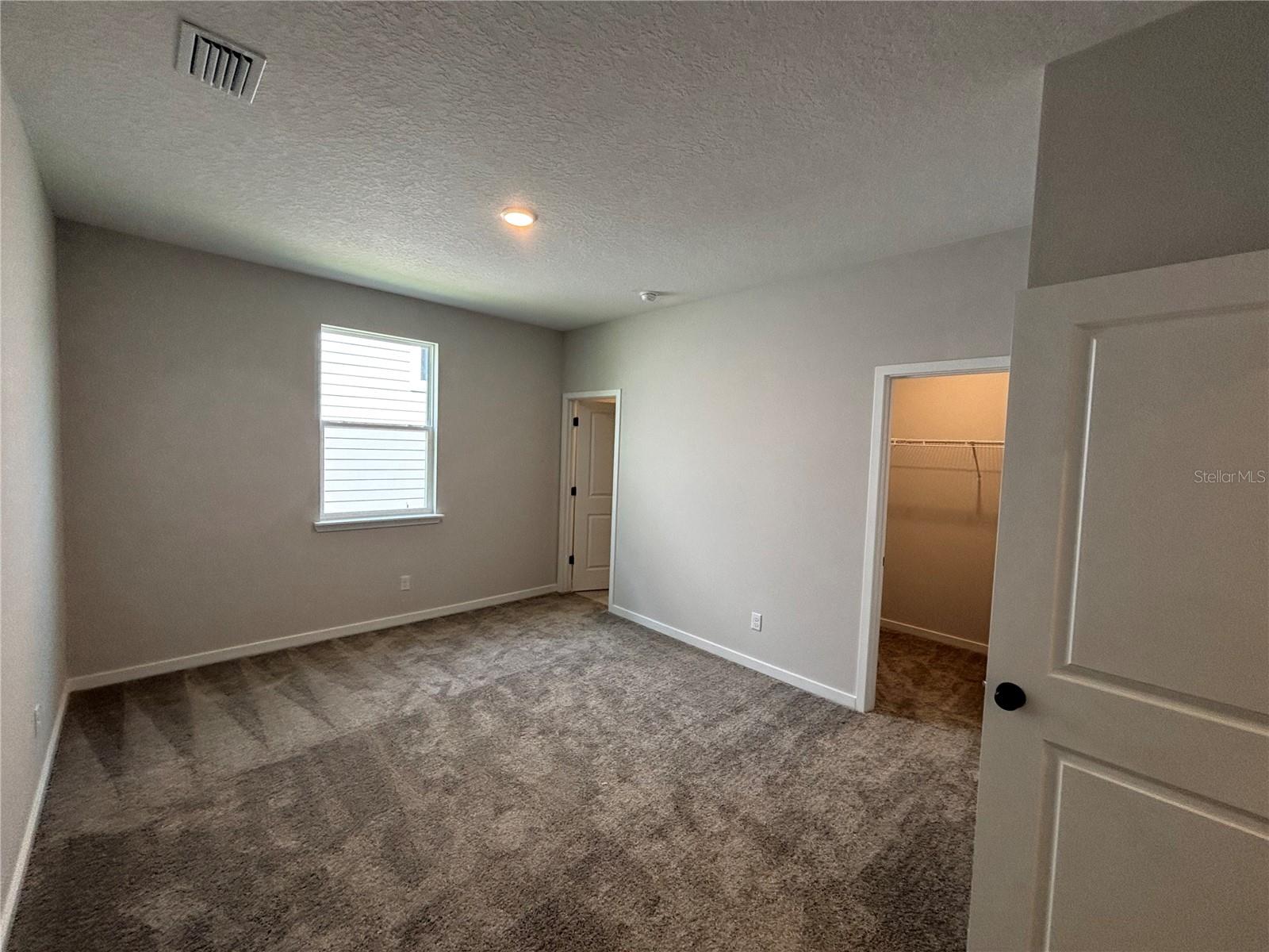 RESERVE EAST - Residential