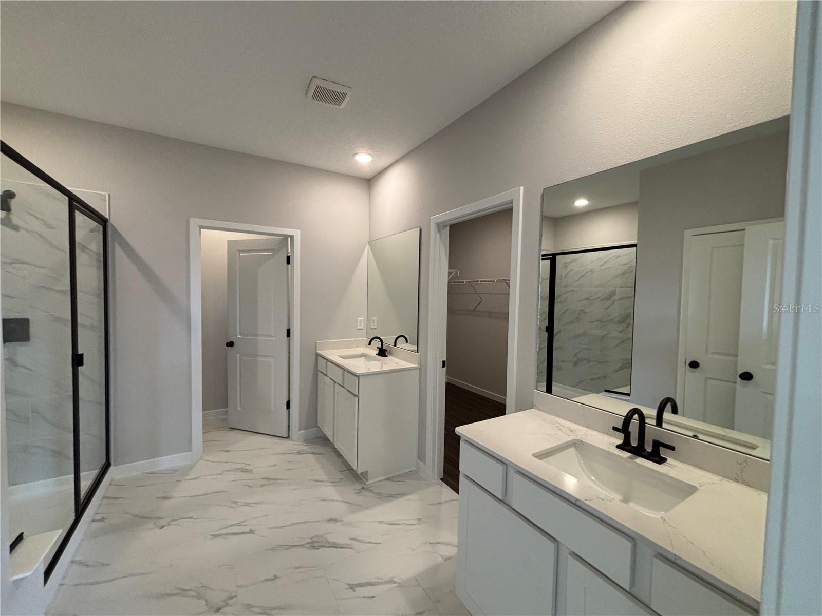 RESERVE EAST - Residential