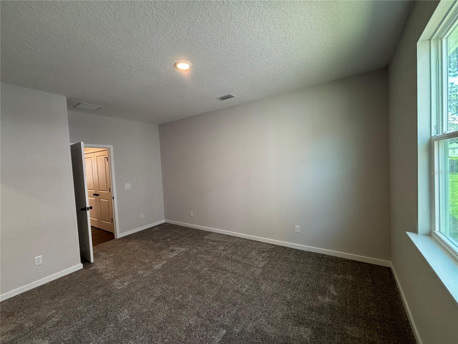 RESERVE EAST - Residential