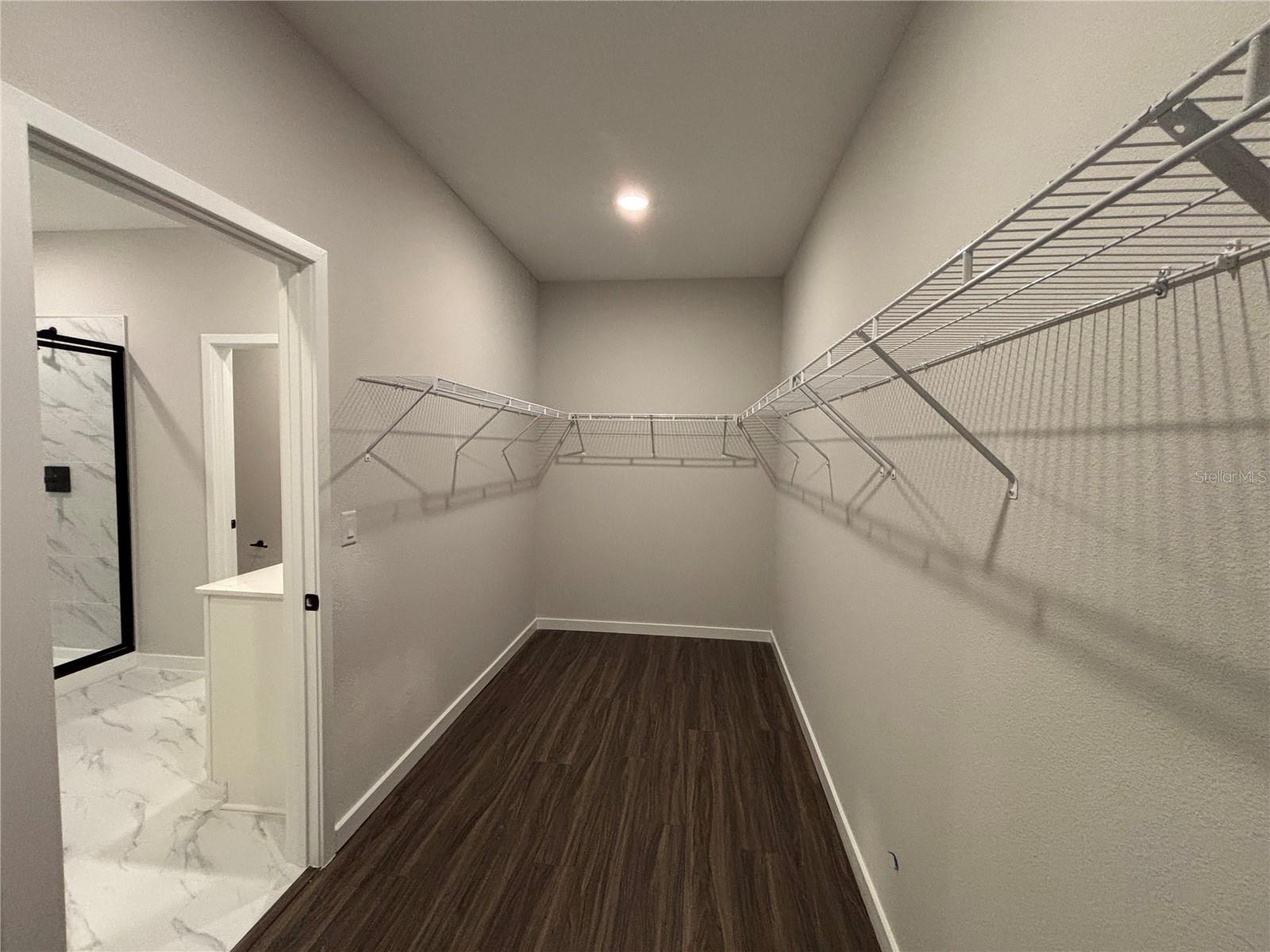 RESERVE EAST - Residential