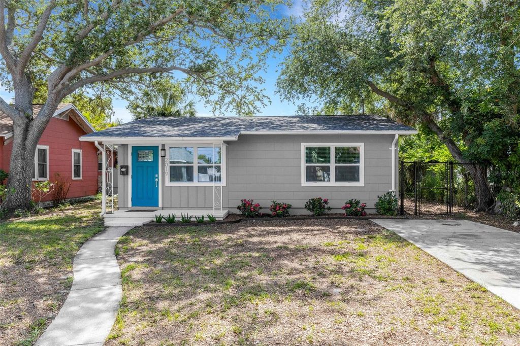 Photo of 2019 42nd Street S, St Petersburg, FL 33711 (MLS # TB8511749)