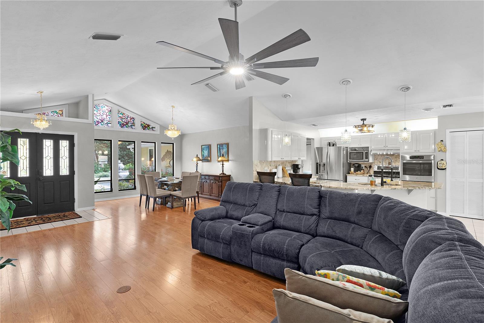 PINE RIDGE UNIT 03 - Residential