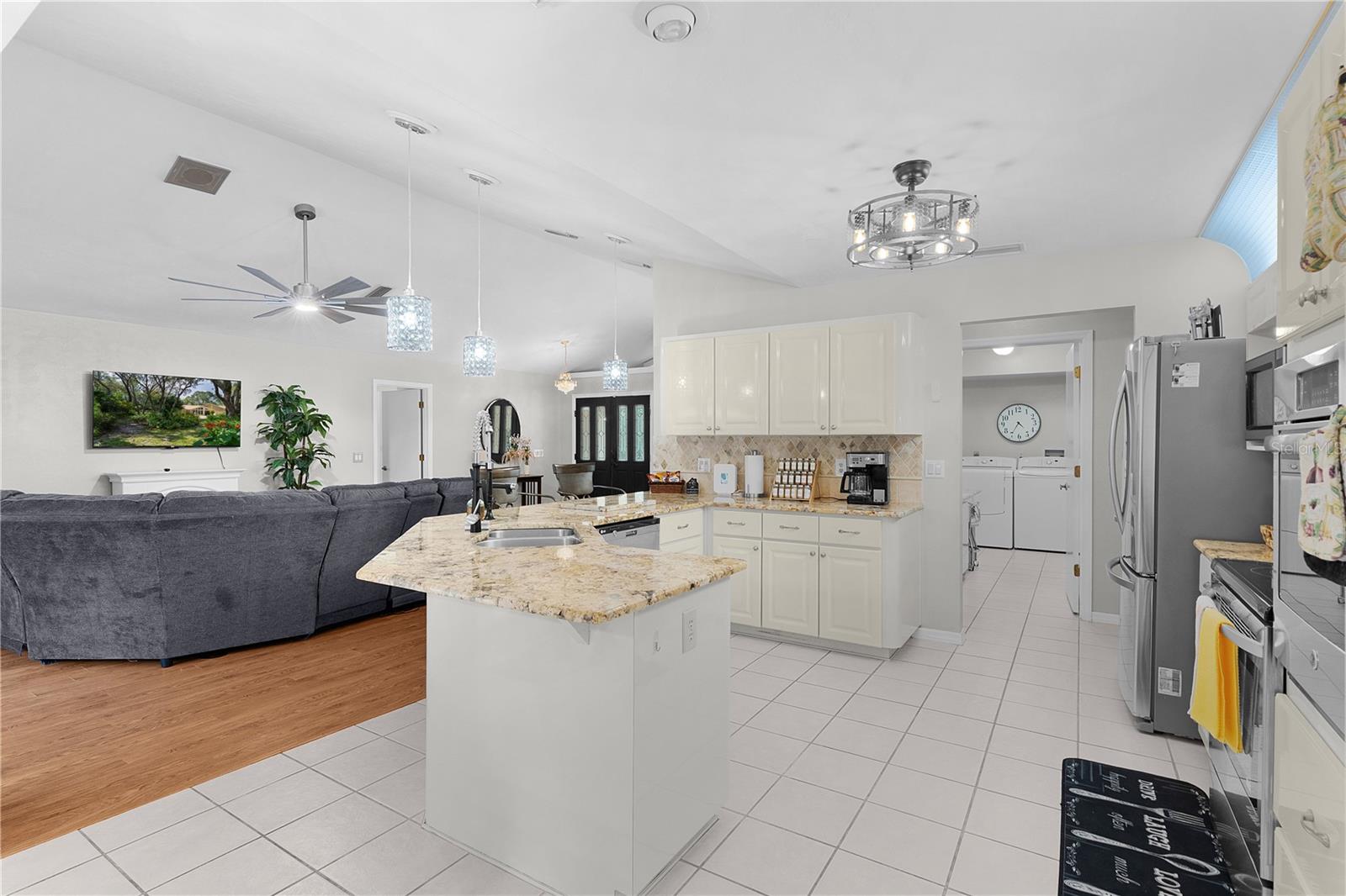 PINE RIDGE UNIT 03 - Residential