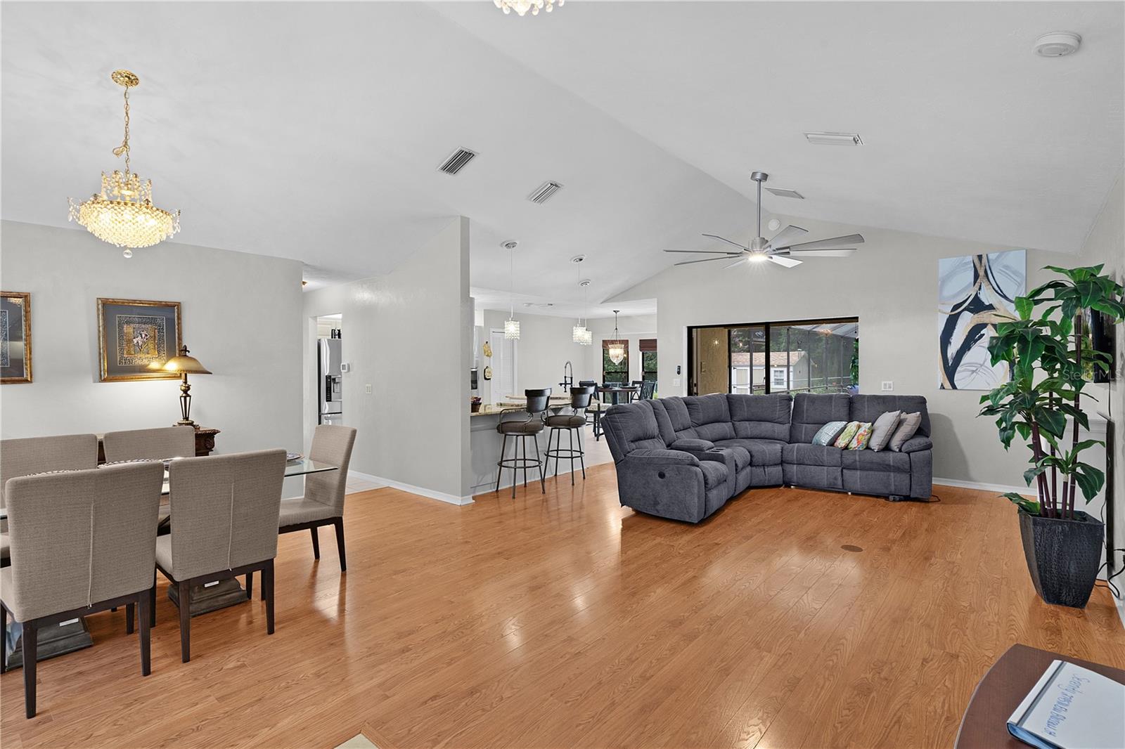 PINE RIDGE UNIT 03 - Residential