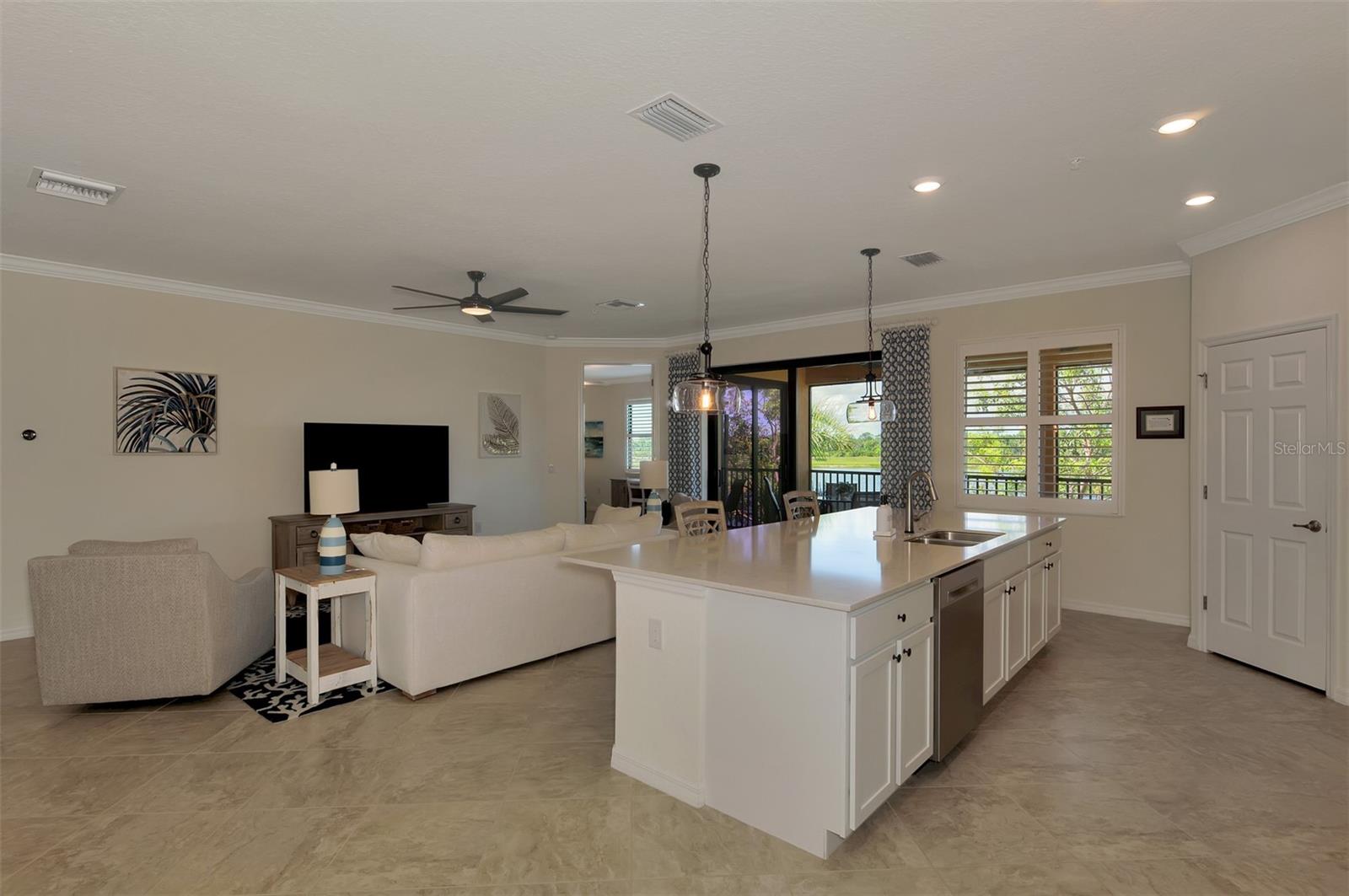 SARASOTA NATIONAL - Residential