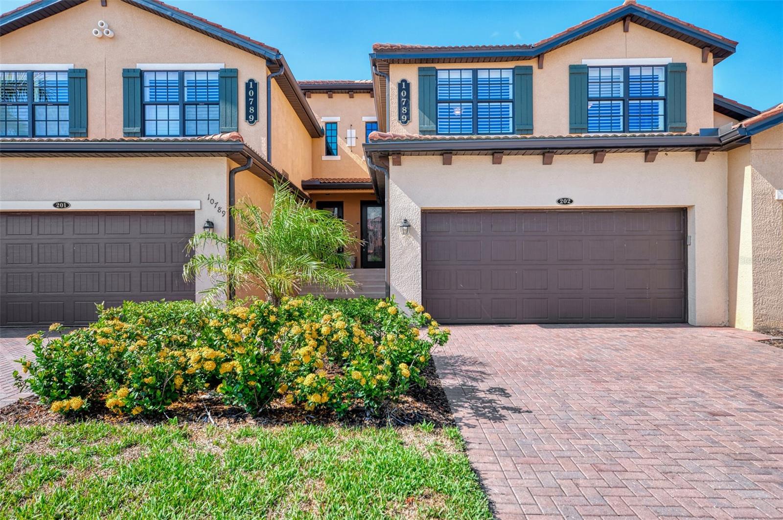 SARASOTA NATIONAL - Residential