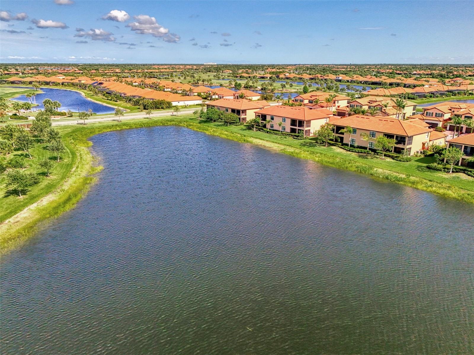 SARASOTA NATIONAL - Residential