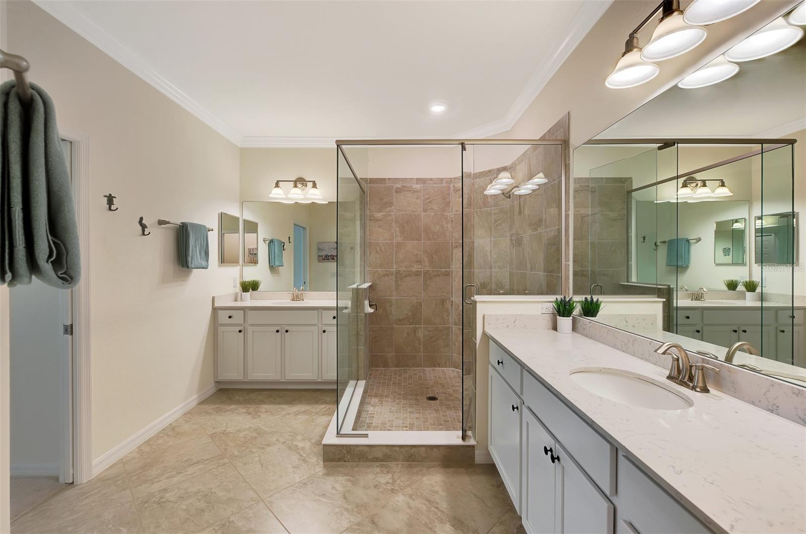 SARASOTA NATIONAL - Residential