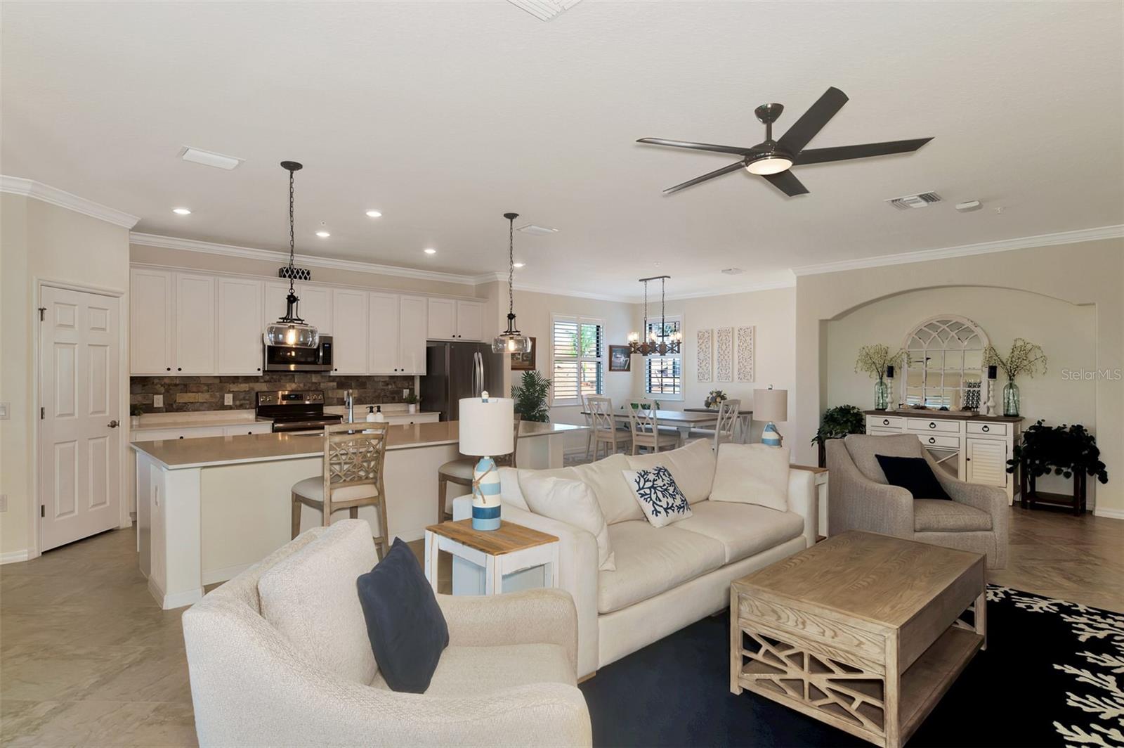 SARASOTA NATIONAL - Residential
