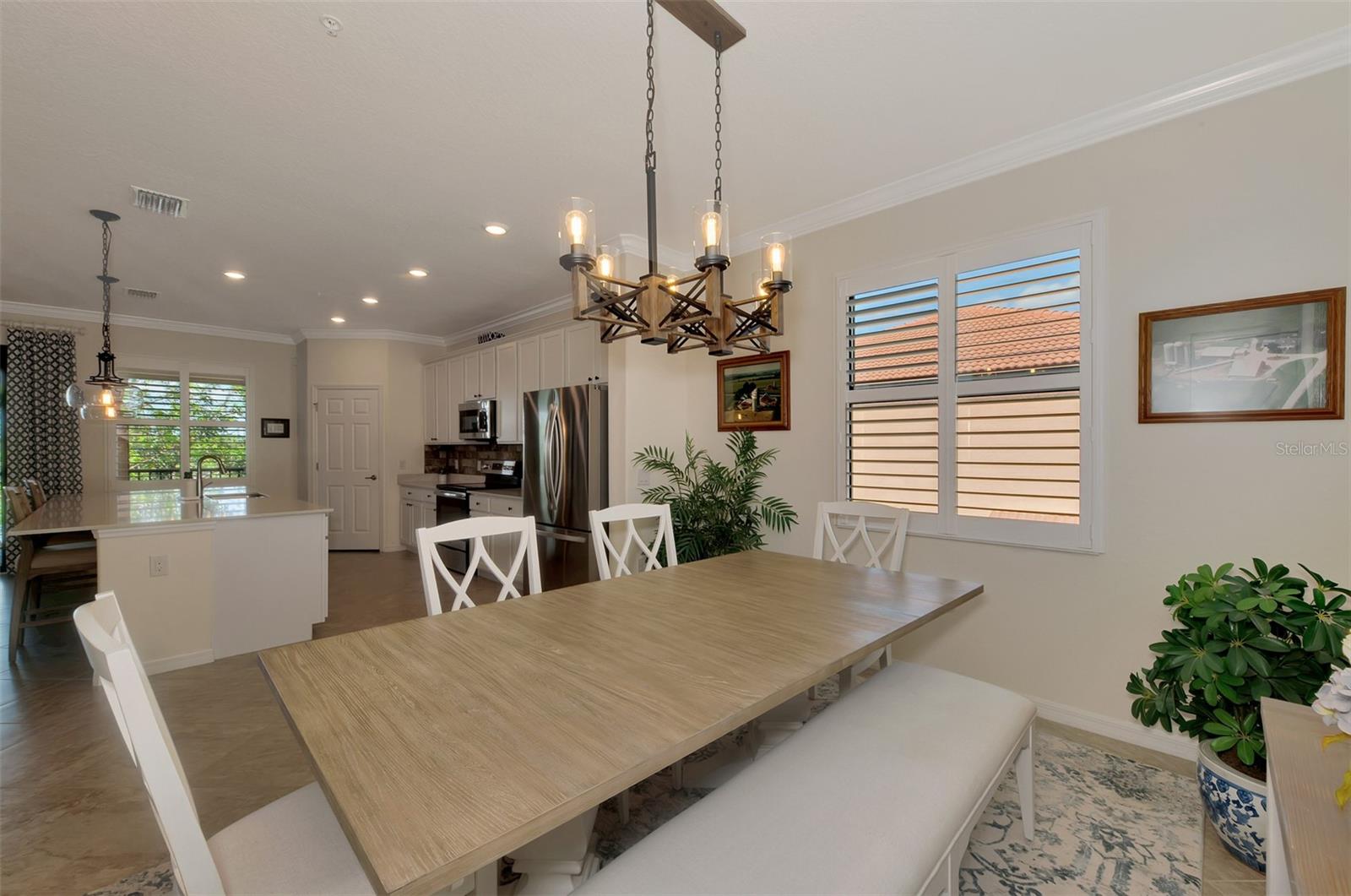 SARASOTA NATIONAL - Residential