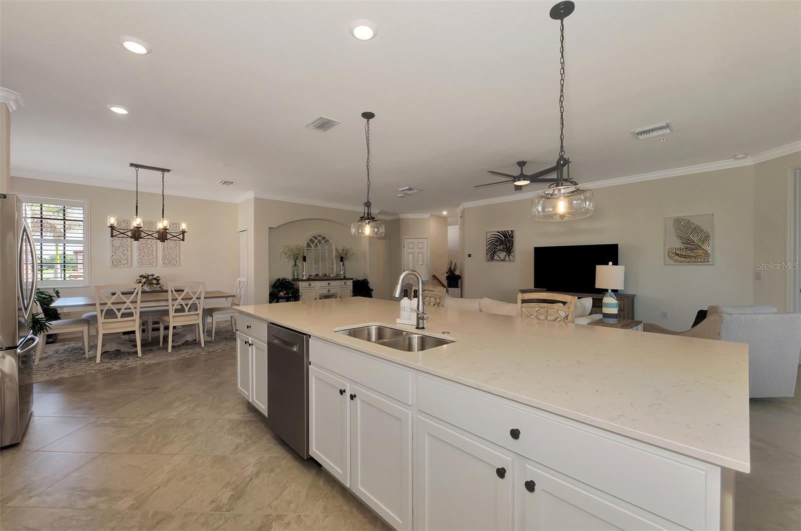 SARASOTA NATIONAL - Residential