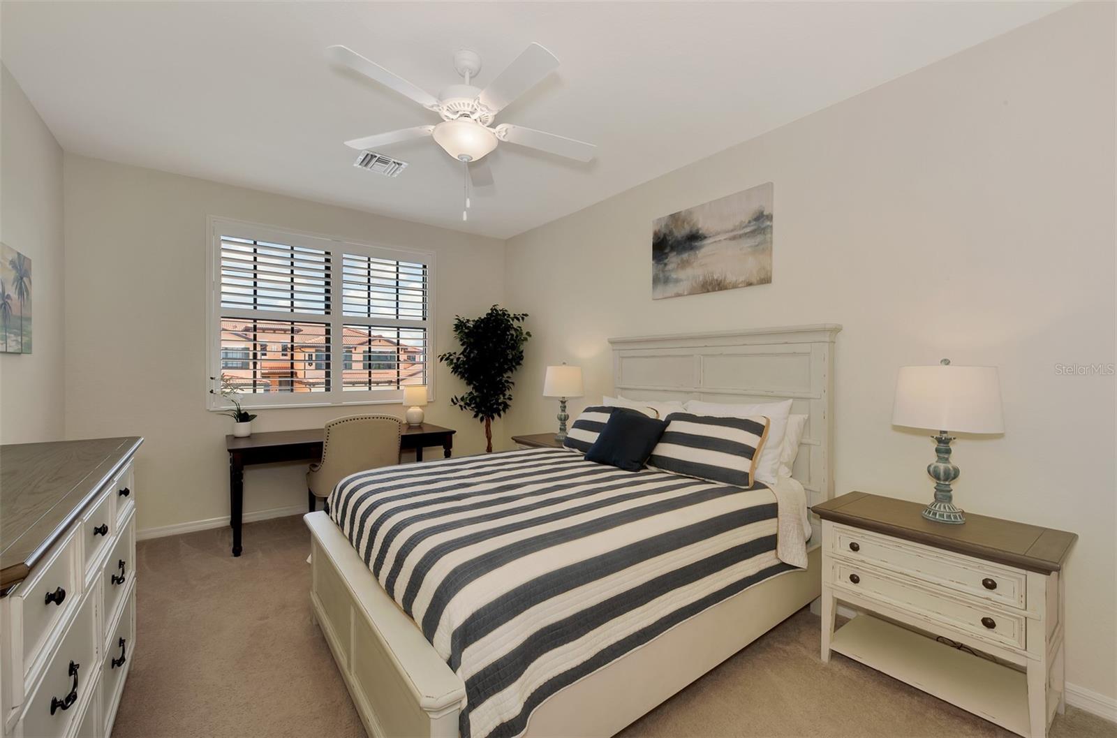 SARASOTA NATIONAL - Residential