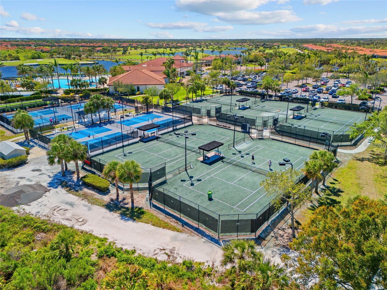 SARASOTA NATIONAL - Residential
